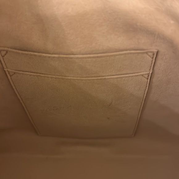 100% Authentic Gucci Marmont bag size Large in Antique Rose - just like new - Picture 7 of 10